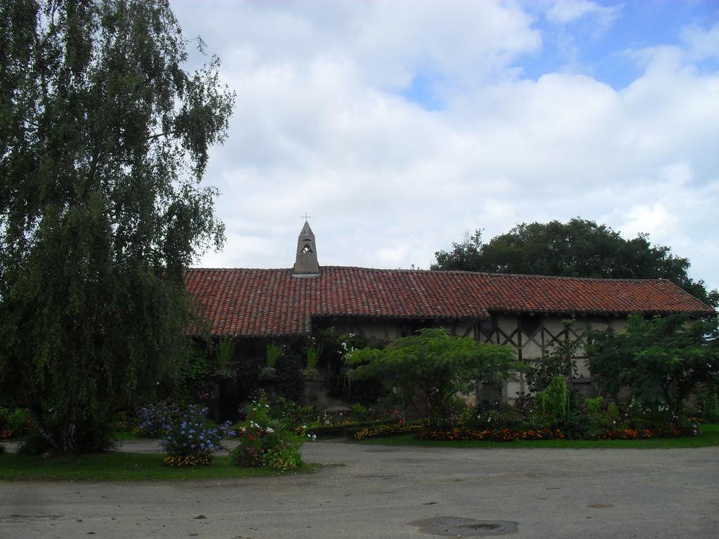 Ferme De Montalibord Villa Vescours ภายนอก รูปภาพ